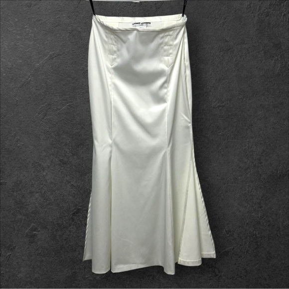 252 - FRENCH LAUNDRY Winter White SKIRT  - Check Measurements - Picture 5 of 15